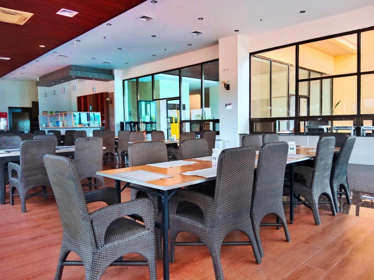 Queens Island Golf And Resort Medellin Exterior foto